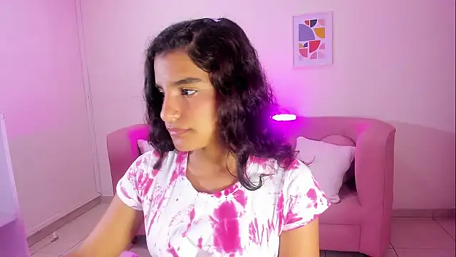 Mia Greco1 online show from 5, 11, 2025