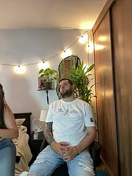 MailynAndNick online show from 7, 6, 2026
