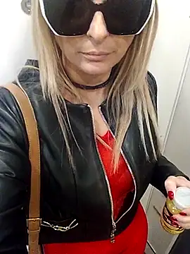 Snapshot of fragoli chatting on 5, 11, 2025 fragoli online show from 5, 11, 2025