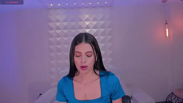 BellaConnorX online show from 31, 7, 2026