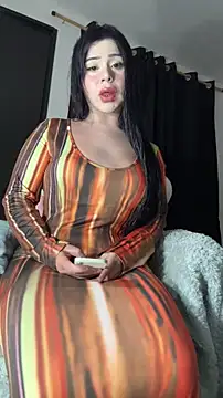 cowgirllyx online show from 14, 11, 2025