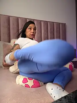 Snapshot of Natural_BIGASS_Nina chatting on 29, 6, 2026 Natural BIGASS Nina online show from 29, 6, 2026