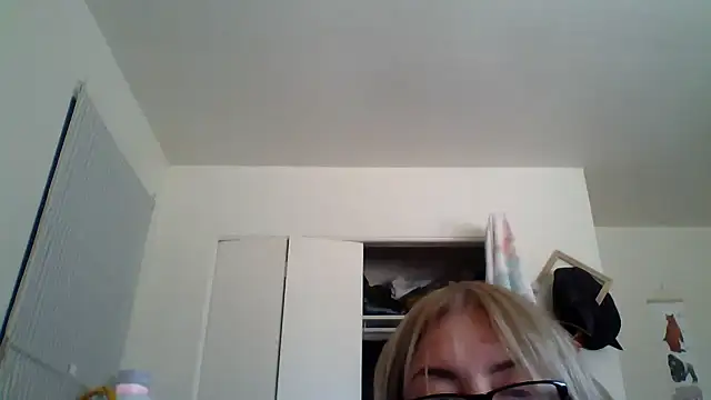 Snapshot of Fargo488 chatting on 30, 10, 2025 Fargo488 online show from 30, 10, 2025