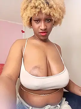 EvonyFoxxx online show from 5, 5, 2026