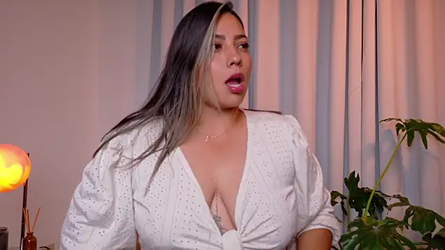 Zara Nova online show from 7, 8, 2026