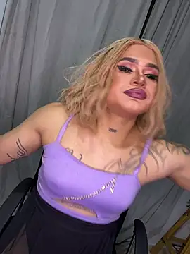 melani ferraraa  online show from 6, 7, 2026