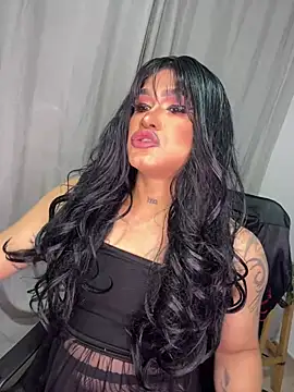 melani ferraraa  online show from 12, 7, 2026