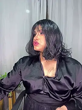 melani ferraraa  online show from 24, 7, 2026