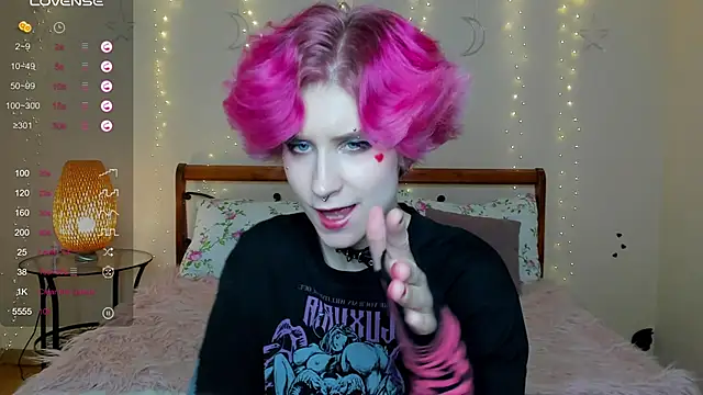 Angel Julles online show from 10, 5, 2026