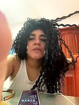 Snapshot of xiomara200 chatting on 2, 11, 2025 xiomara200 online show from 2, 11, 2025