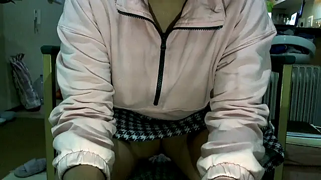 NewBeginnings8 online show from 19, 11, 2025