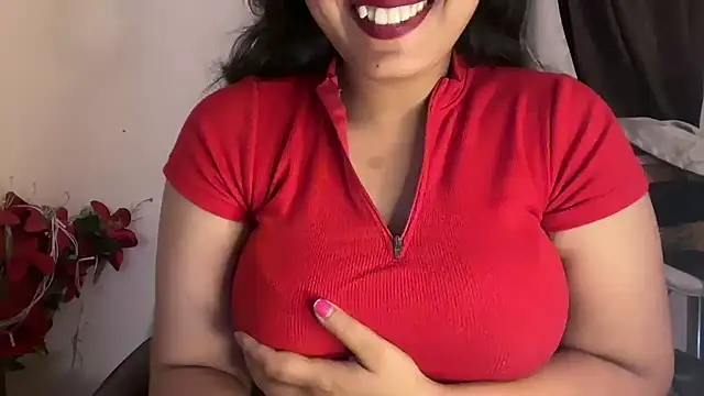 Snapshot of Shilpa_7 chatting on 19, 4, 2026 Shilpa 7 online show from 19, 4, 2026
