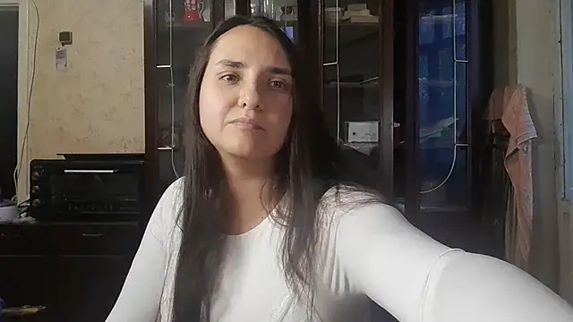 Snapshot of VoulezVous_Angel chatting on 3, 12, 2025 VoulezVous Angel online show from 3, 12, 2025