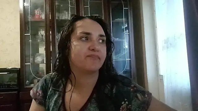 Snapshot of VoulezVous_Angel chatting on 4, 2, 2026 VoulezVous Angel online show from 4, 2, 2026