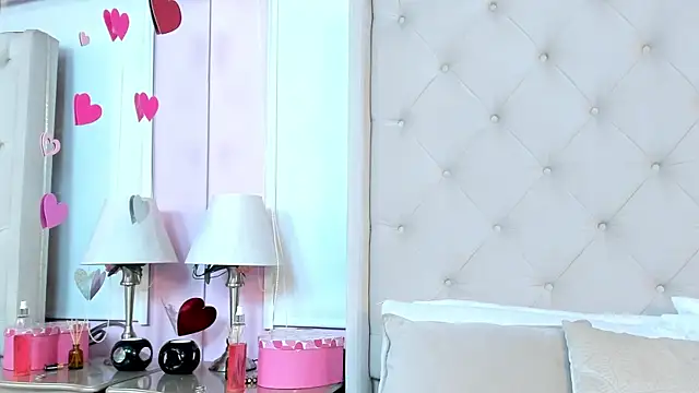 scarlett leblanc  online show from 15, 7, 2026