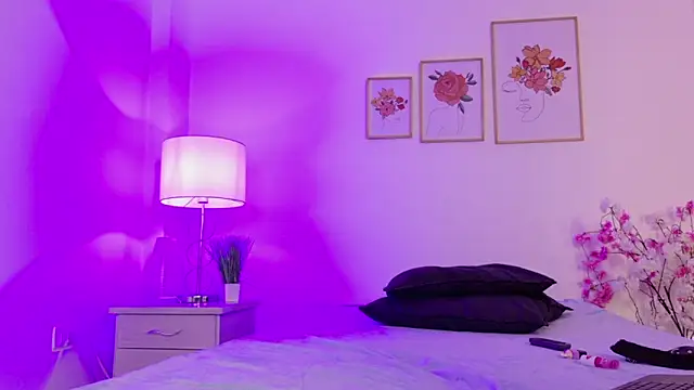 dark angell77 online show from 2, 2, 2026