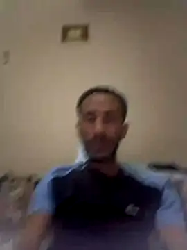 walide100000 online show from 8, 4, 2026