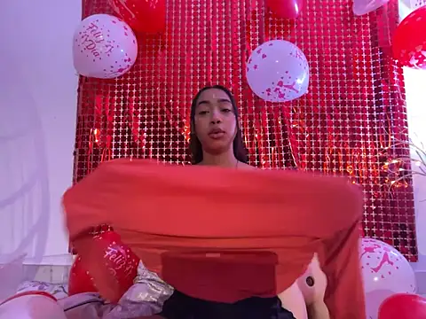 Snapshot of Ania_rose chatting on 15, 2, 2026 Ania rose online show from 15, 2, 2026