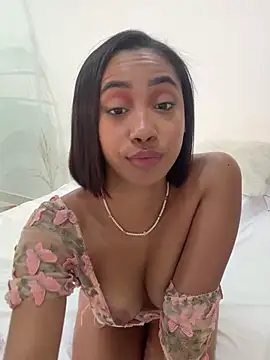 Snapshot of Ania_rose chatting on 10, 3, 2026 Ania rose online show from 10, 3, 2026