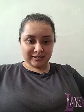 CurvyNoir online show from 6, 4, 2026