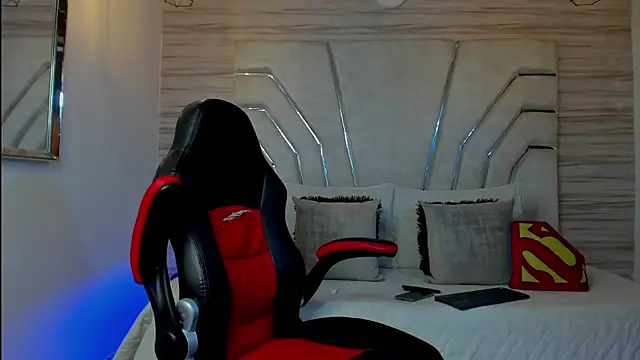 MAXTHOMSON online show from 26, 11, 2025