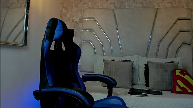 MAXTHOMSON online show from 19, 3, 2026