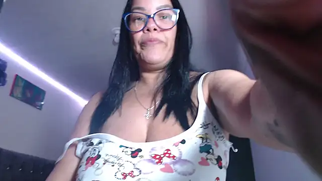 sofia lopez70 online show from 1, 5, 2026