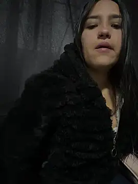 Samantha firee online show from 25, 4, 2026