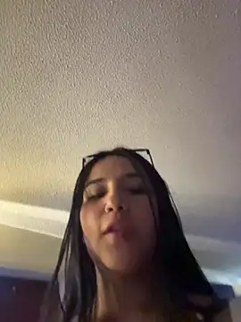 Snapshot of Samantha_firee chatting on 7, 7, 2026 Samantha firee online show from 7, 7, 2026