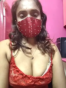 Snapshot of Queen-dhivya chatting on 28, 2, 2026 Queen-dhivya online show from 28, 2, 2026