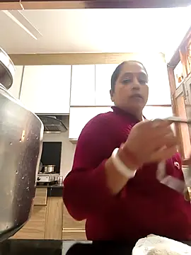 Hot-Sana2 online show from 9, 11, 2025