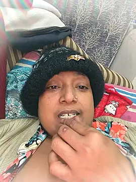 Hot-Sana2 online show from 1, 12, 2025