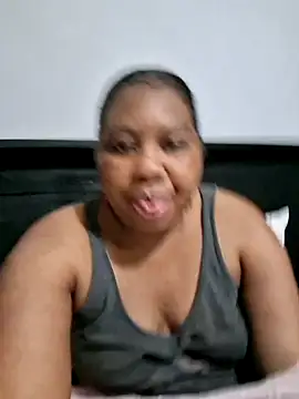 Bigpussyjuicylips online show from 21, 7, 2026