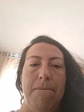 Lauryn Jones online show from 14, 7, 2026