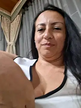 Lauryn Jones online show from 30, 7, 2026