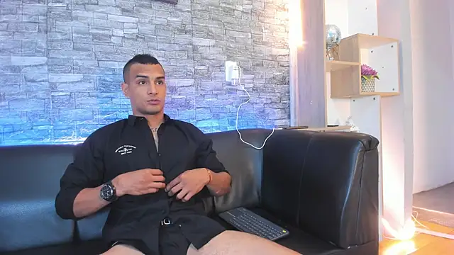 Snapshot of blaze_phoenix chatting on 3, 11, 2025 blaze phoenix online show from 3, 11, 2025