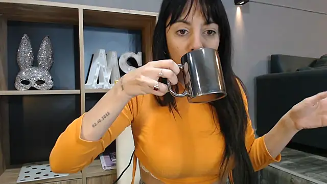 mickystrumia23 online show from 10, 7, 2026