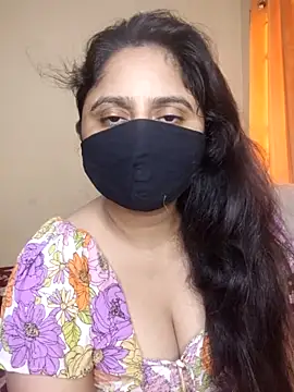 Snapshot of mouni499 chatting on 30, 6, 2026 mouni499 online show from 30, 6, 2026