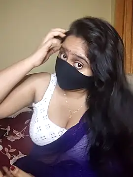 mouni499 online show from 13, 7, 2026