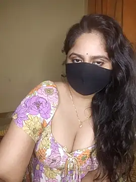 mouni499 online show from 28, 7, 2026