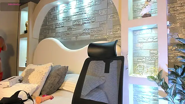 Karla 61 online show from 9, 11, 2025