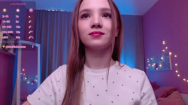 Snapshot of Adria_Arjona chatting on 25, 2, 2026 Adria Arjona online show from 25, 2, 2026