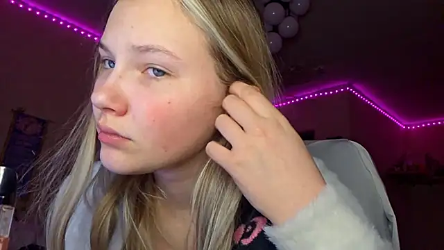 KarinRobertson online show from 22, 3, 2026