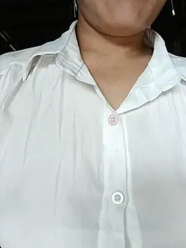 Sara pusyy online show from 25, 6, 2026