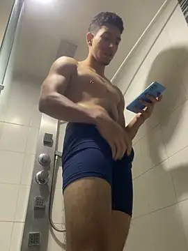 Snapshot of johnvixx chatting on 24, 11, 2025 johnvixx online show from 24, 11, 2025