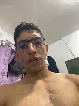 Snapshot of johnvixx chatting on 29, 11, 2025 johnvixx online show from 29, 11, 2025