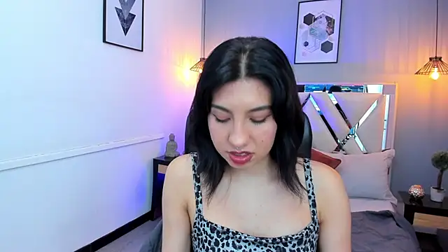 zoe-moreau online show from 12, 5, 2026