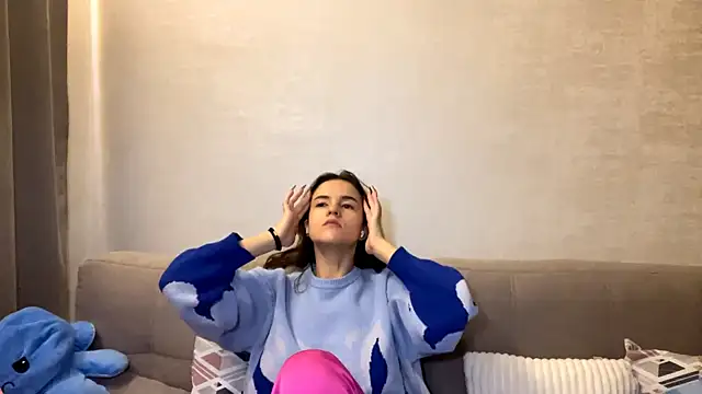 FelicaAltum online show from 4, 11, 2025