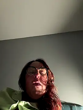 Snapshot of Angel-LinaX chatting on 19, 12, 2025 Angel-LinaX online show from 19, 12, 2025