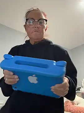 Snapshot of Angel-LinaX chatting on 7, 2, 2026 Angel-LinaX online show from 7, 2, 2026